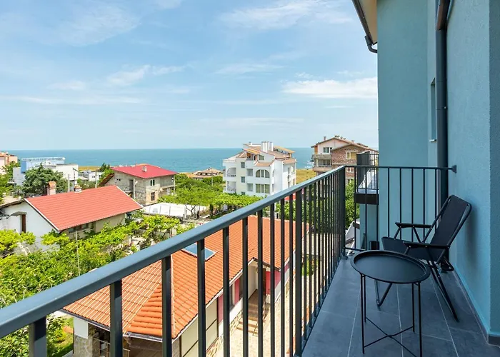 Szálloda Lеvandi *