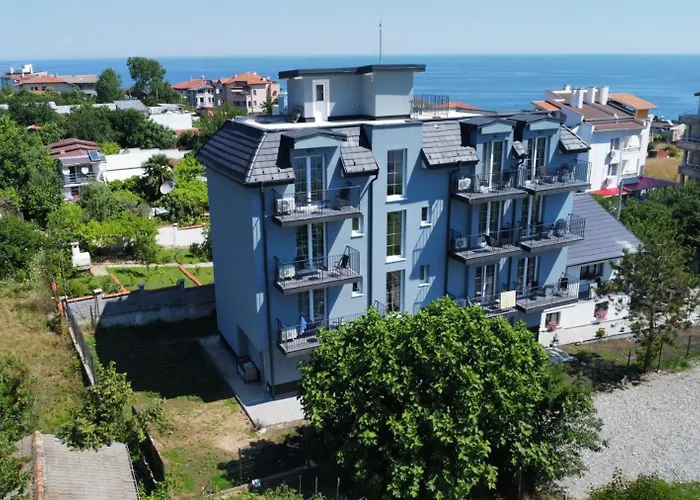 Lеvandi * Szinemorec