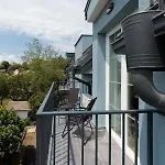 Lеvandi Hotel *
