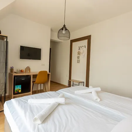 Hotel Lеvandi