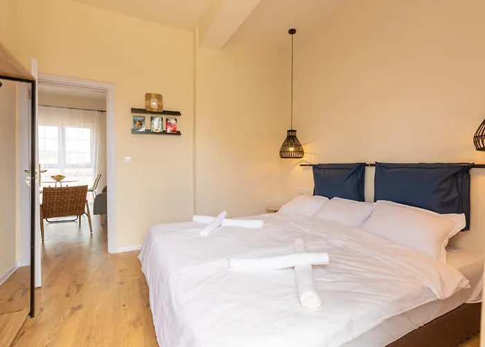 Otel Lеvandi Sinemoretz